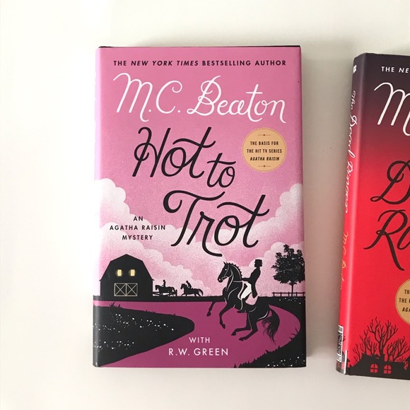 Set of 3 Agatha Raisin Mysteries - Picture 8 of 10